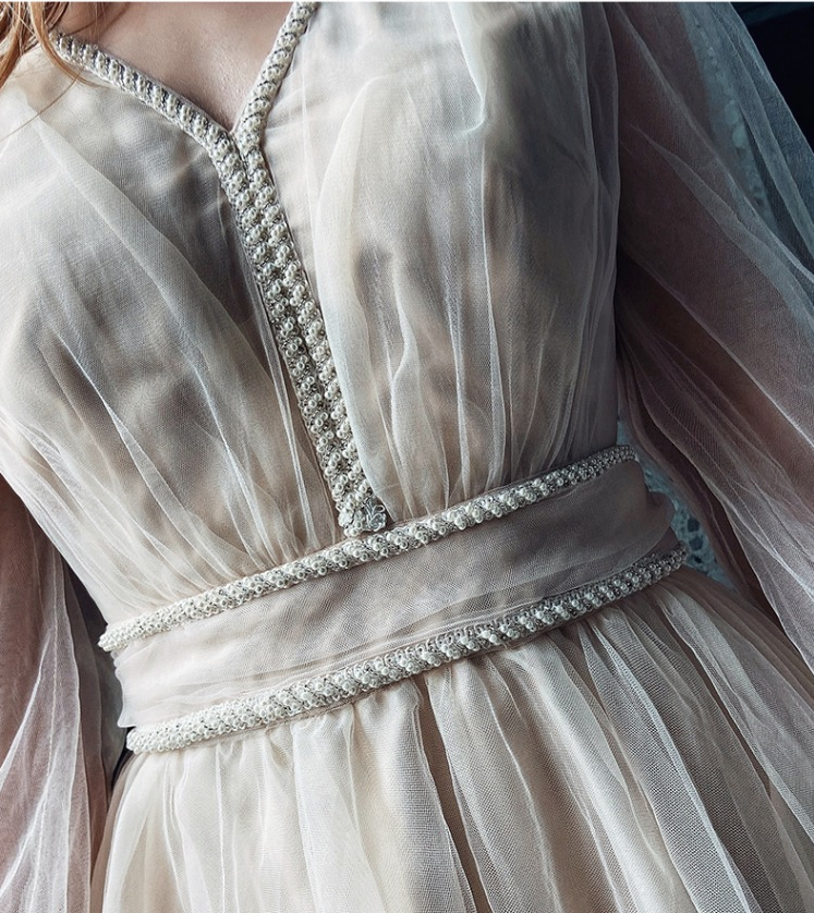 Gentle style pearl border V-neck mesh lantern sleeve dress A-line skirt for women 2022 new style