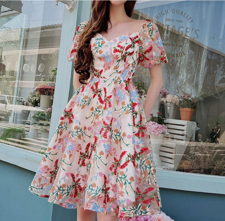 2022 New Palace Style Heavy Industry Embroidery Dress Summer Girl