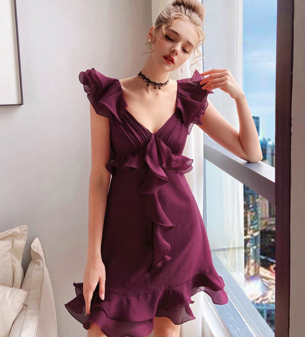 2022 New Summer French V-neck Dress for Women with High Sense and Small Temperament Dress