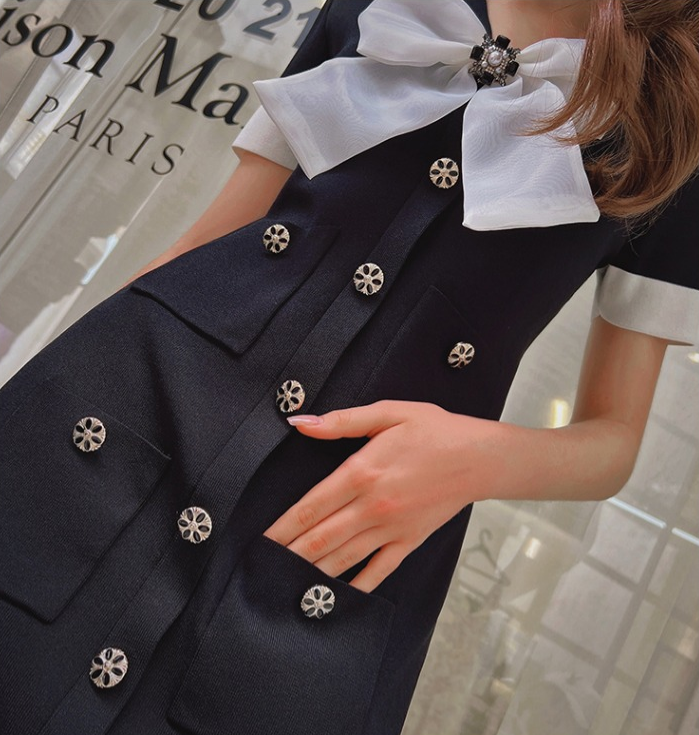 2022 New French Slim Knitted Bowknot Dress