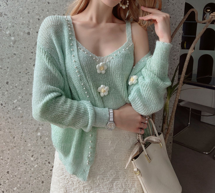Early autumn gradual color beaded flower knitted cardigan suspender vest two-piece suit women's new style