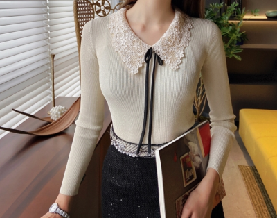 Temperament French pullover bottoming shirt Lace lace collar can be worn on the outside of slim knit blouse